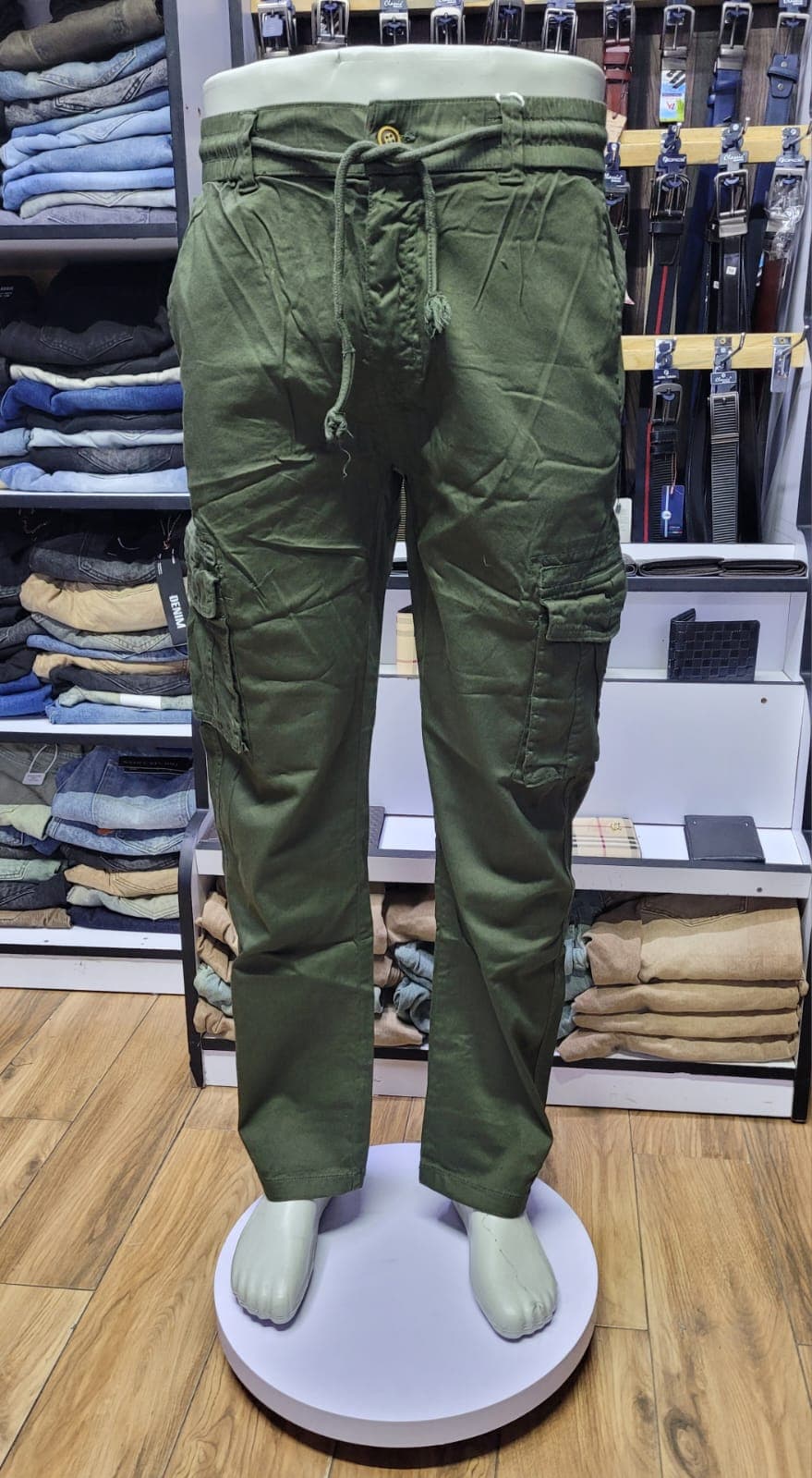 Men's Slim-Fit Drawstring Cargo Pants (Olive Green)